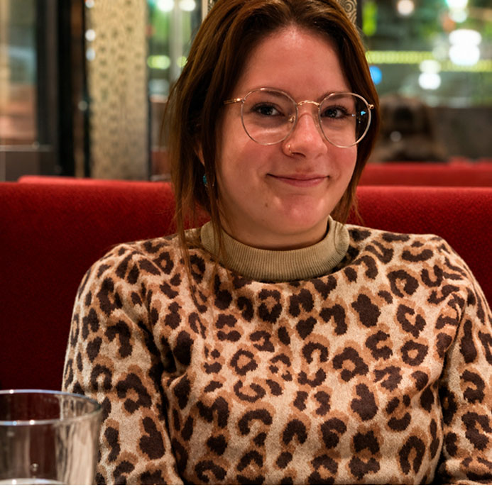 Sarah Nargi, Gallery Sales